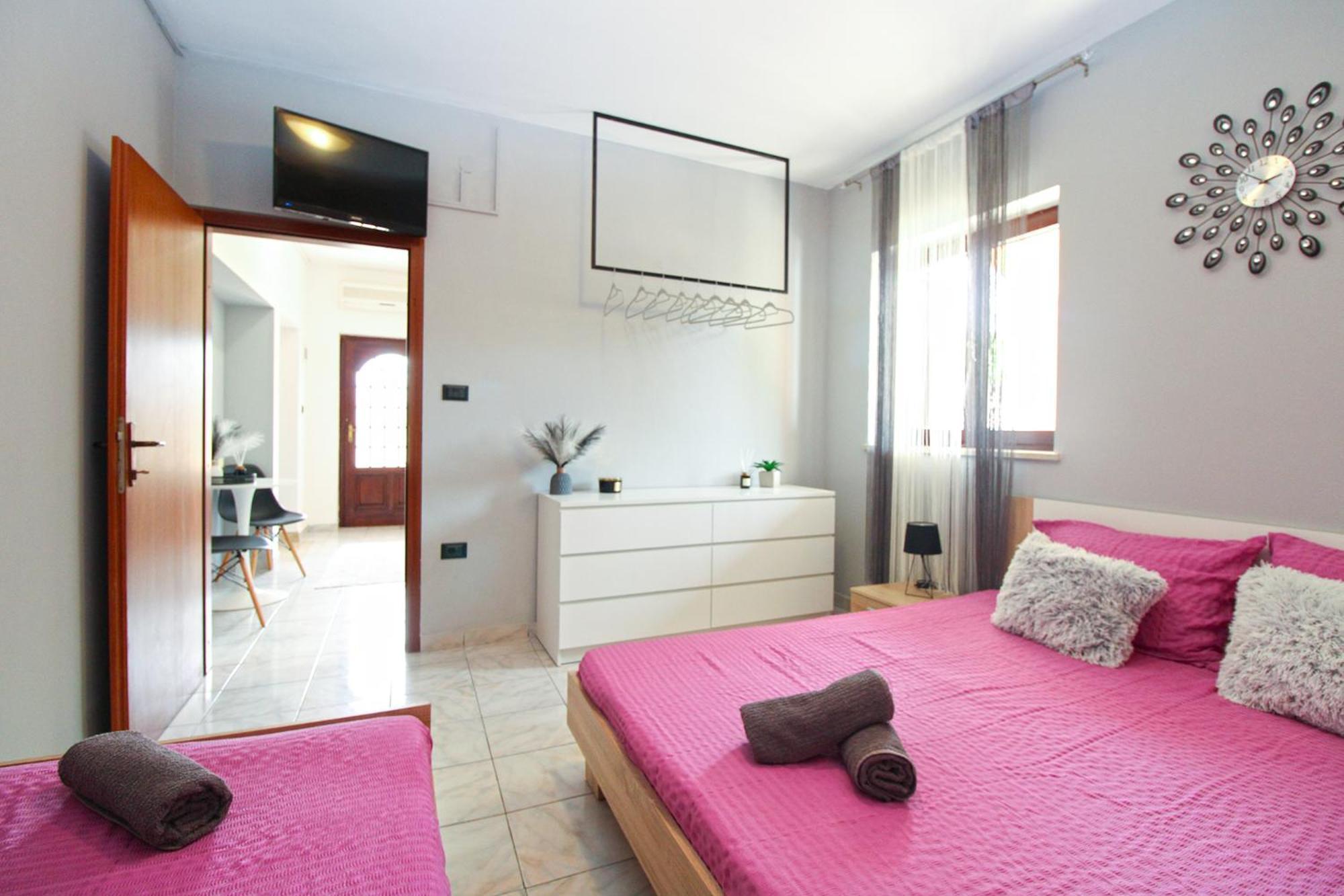 Apartments And Rooms Stoja Pula 1864 Екстериор снимка