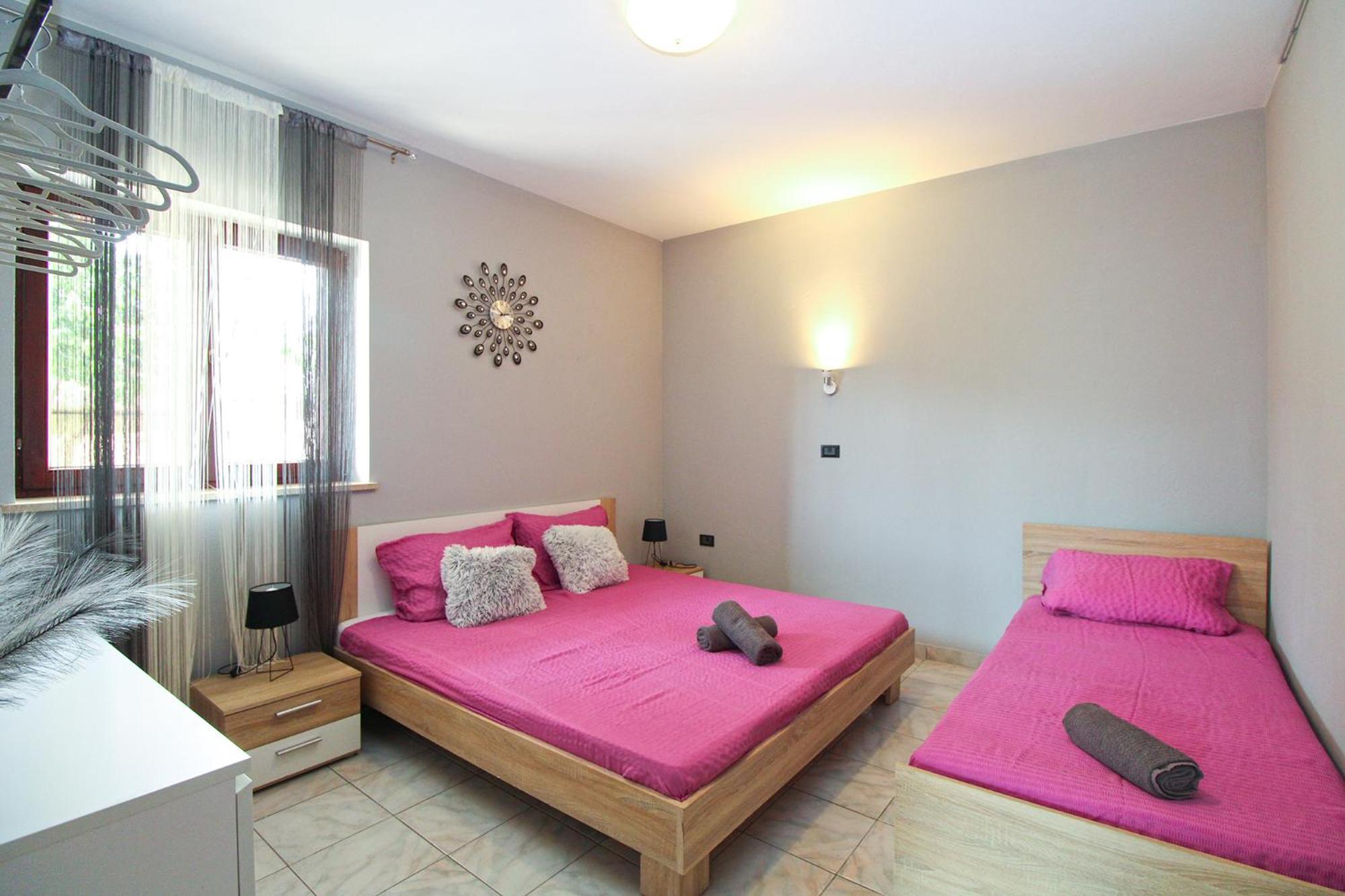 Apartments And Rooms Stoja Pula 1864 Екстериор снимка